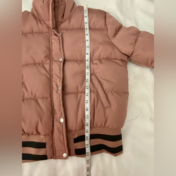 Fashion Nova Pink Puffer Jacket Womens Medium Quilted Snap Front Ribbed Hem - Picture 4 of 11